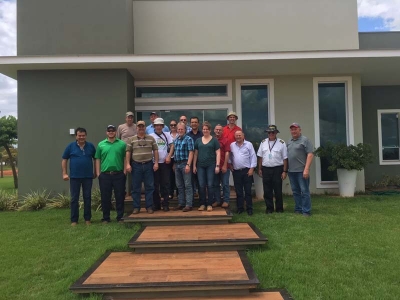 Produtores americanos visitam o município para conhecer a diversificação de culturas e potencial econômico da região